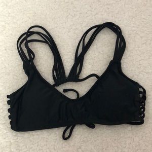 Cute strappy bikini top! NEVER WORN. size XS